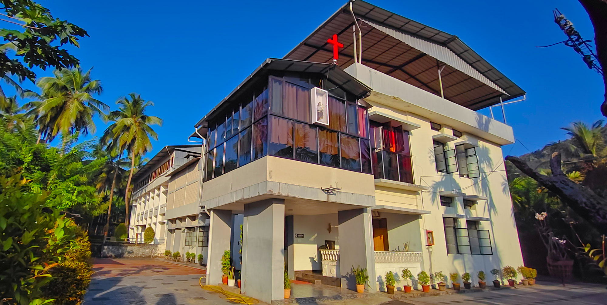 Franciscan Ashram, Nattackal